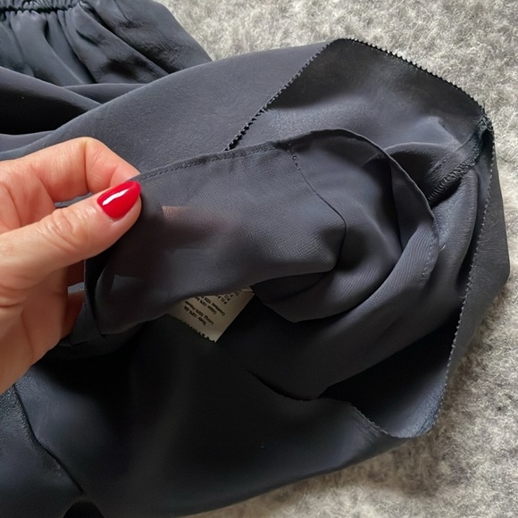 Aritzia Wilfred Silk Sleeveless Romper - Picture 13 of 16